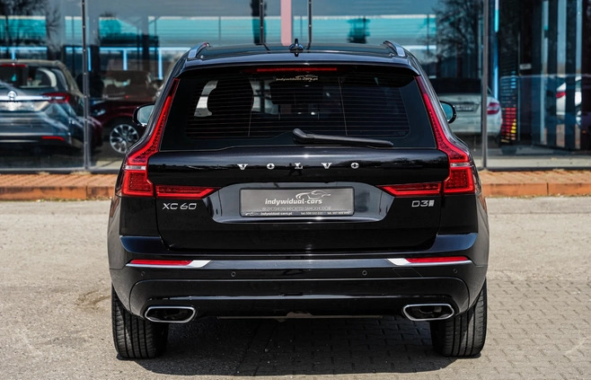 Volvo XC 60 cena 115900 przebieg: 121000, rok produkcji 2018 z Żelechów małe 781